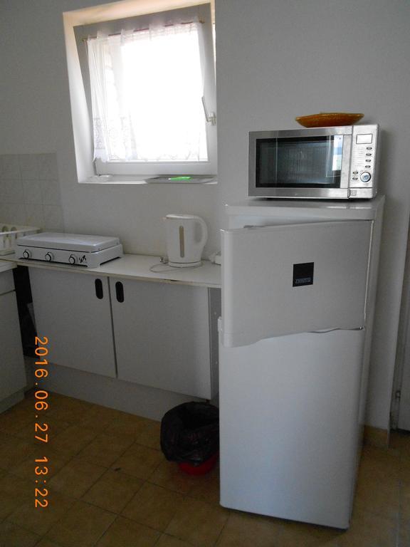 Vizparti Apartmanok Szántód المظهر الخارجي الصورة
